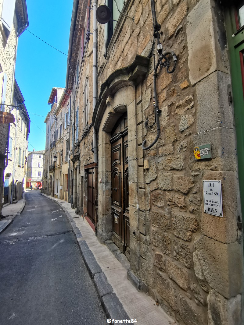 vacances_joyeuse (34) rues.jpg