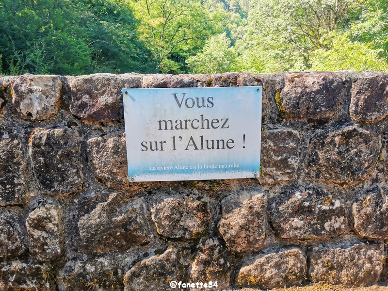 vacances_joyeuse (7) la lune.jpg