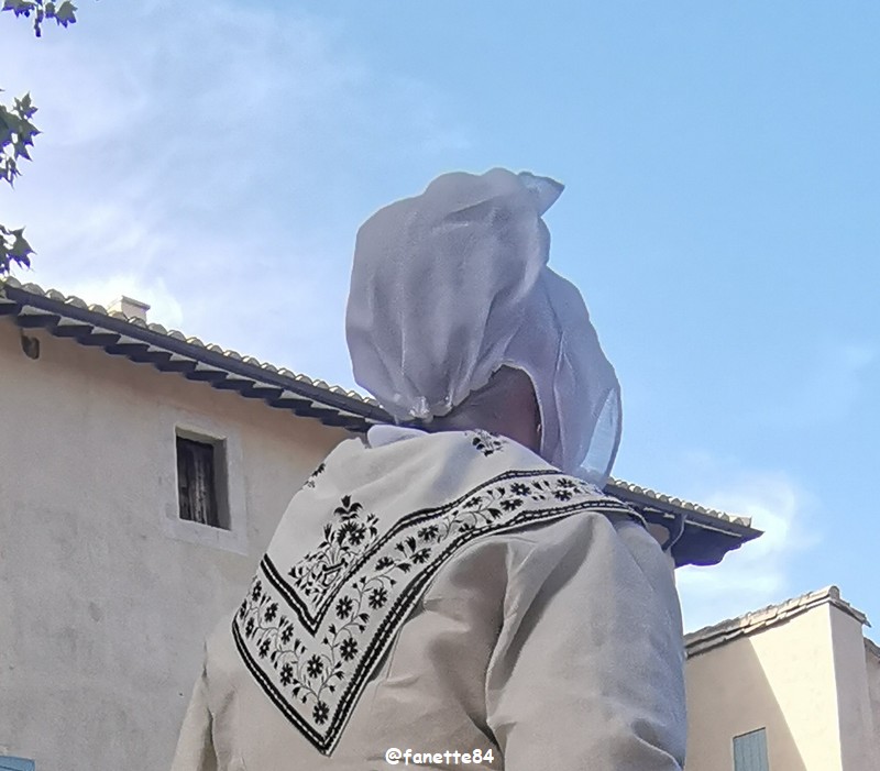 pernes_costumes (24).jpg
