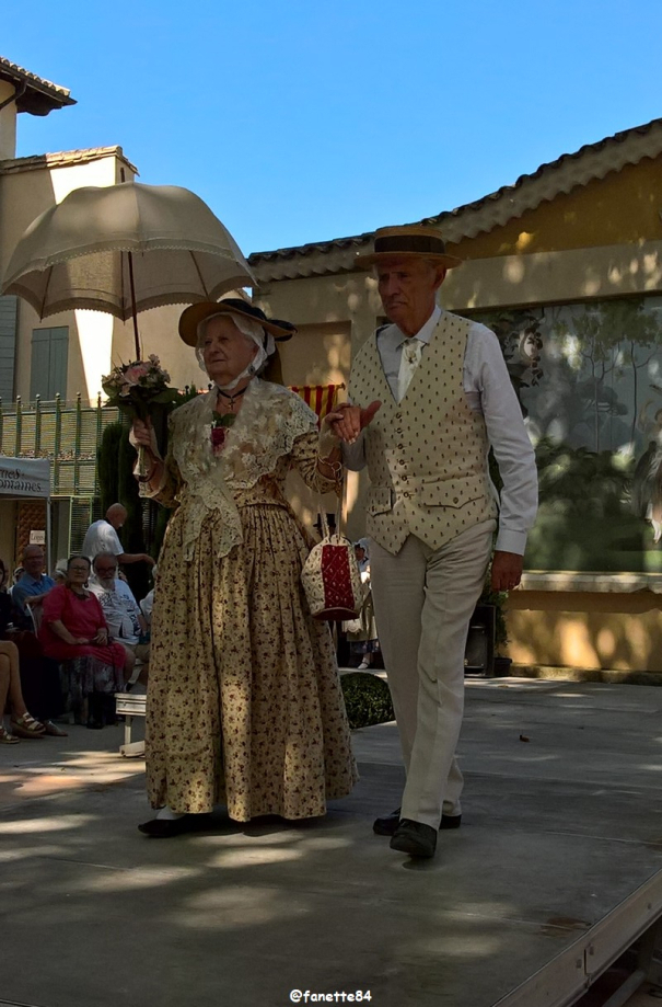 pernes_costumes (54).jpg