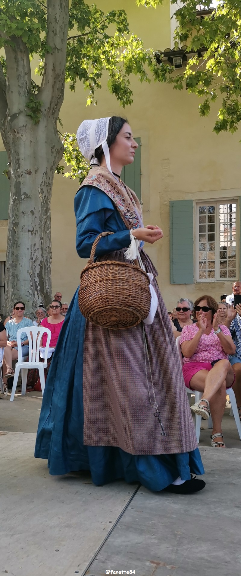 pernes_costumes (77).jpg