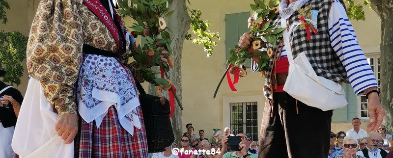 pernes_costumes (220).jpg