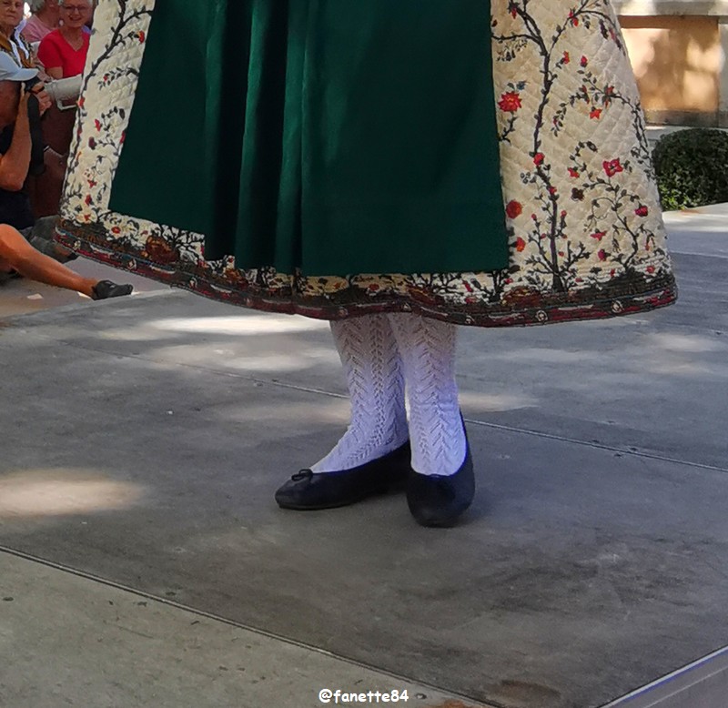 pernes_costumes (250).jpg