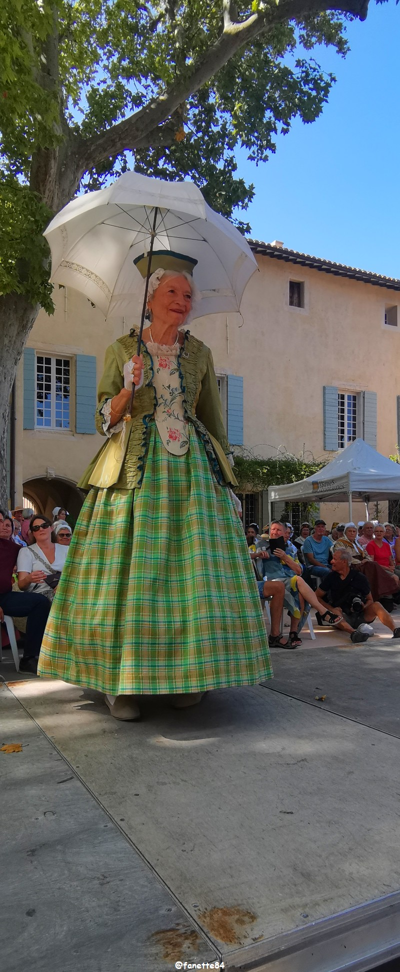 pernes_costumes (257).jpg