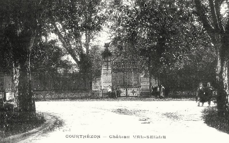 courthezon_chateau_val-seille (5).jpg