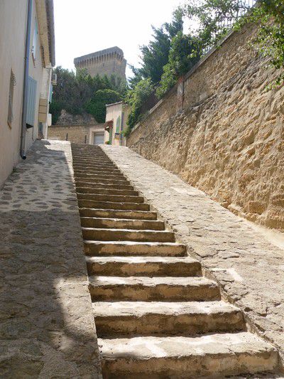 Rue de Châteauneuf-du-Pape