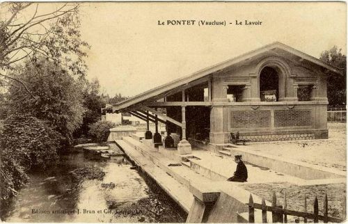 Le lavoir au Pontet