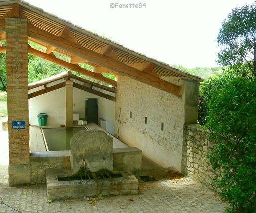 Lavoir de Saint Romain en Viennois