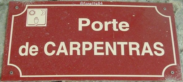 Plaque de rue Porte de Carpentras à Mazan