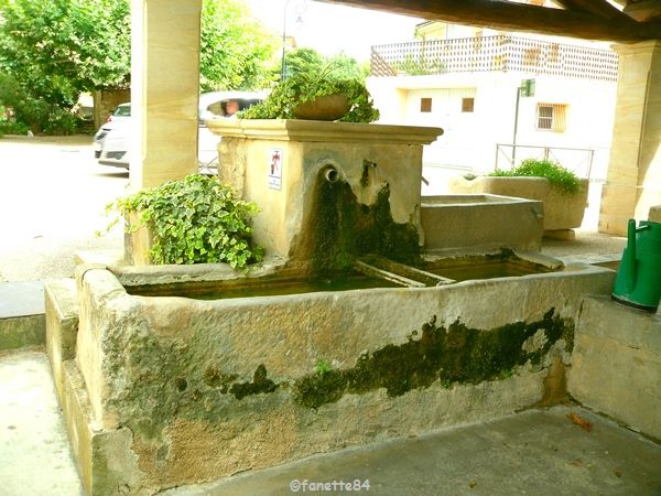 Lavoir à St Estève