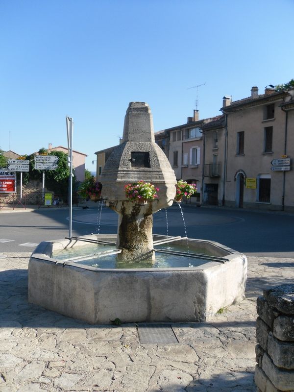 Fontaine à Bédoin