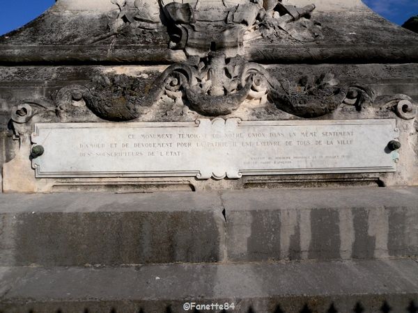 Statue du Centenaire à Avignon