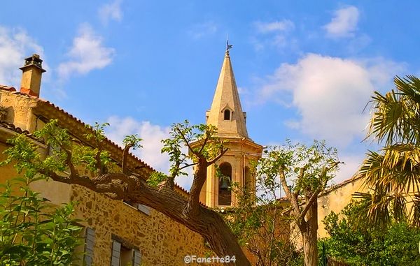 Haut de l'église d'Aubignan