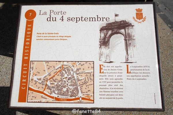 Plaque explicative de la Porte du 4 septembre à Bédarrides