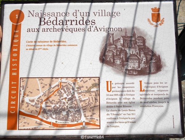 Panneau explicatif de la naissance du village de Bédarrides