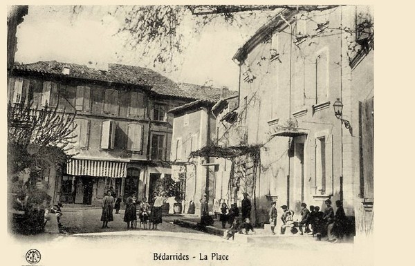 La Place à Bédarrides