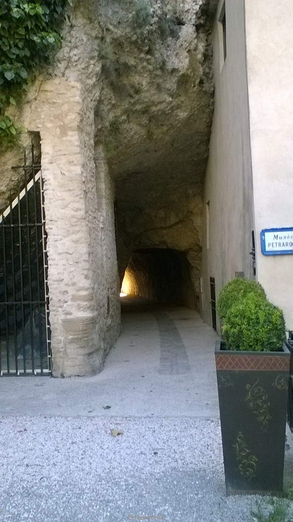 Jardin de Pétraque à Fontaine de Vaucluse