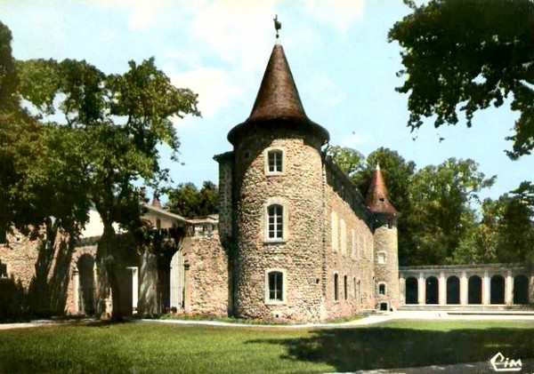 Château de Causans à Jonquières