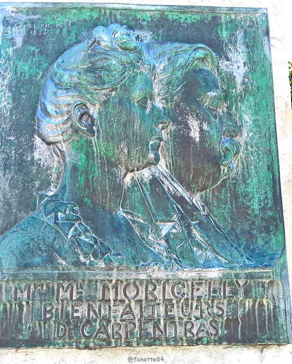 Statue Moricelly à Carpentras