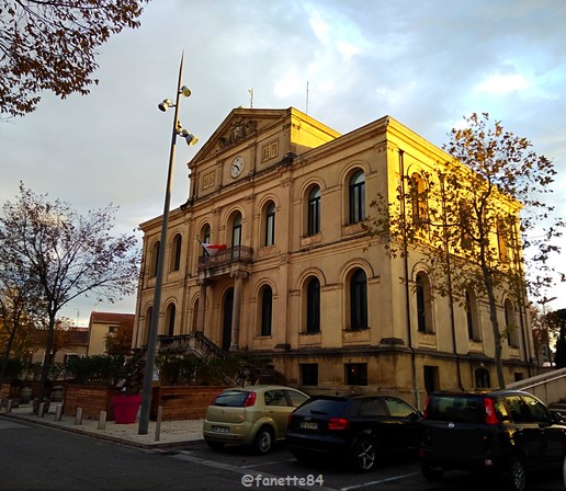 ancienne mairie de Sorgues