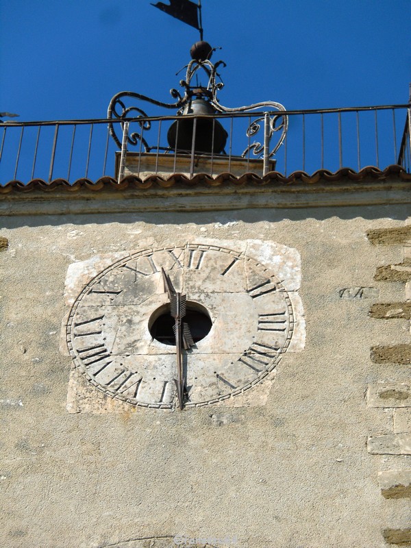 Tour de l'horloge à Vedéne