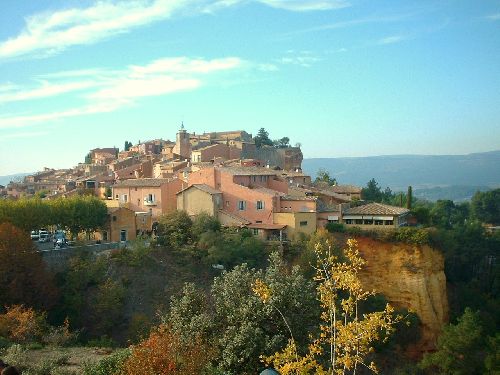 village de Roussillon.