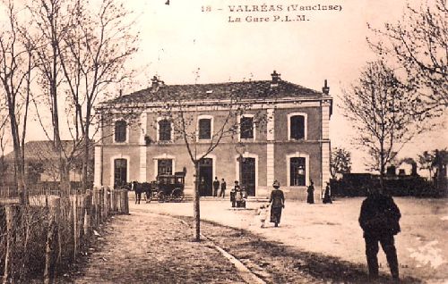 LA GARE DE VALREAS