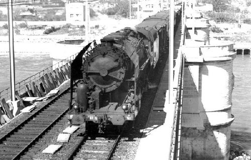 LOCO 141 R