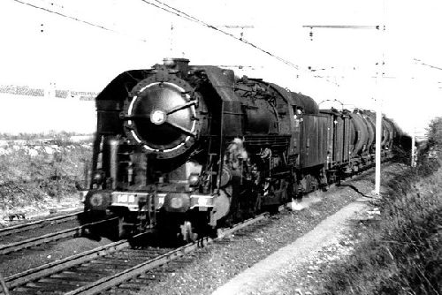 LOCOMOTIVE 141 R