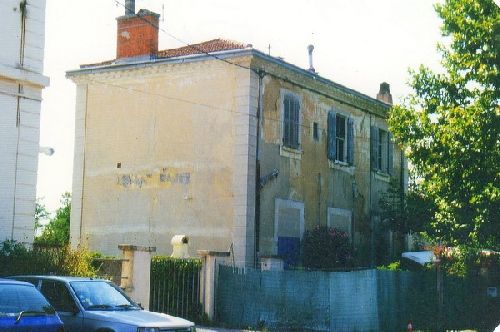 EN GARE DE PERTUIS