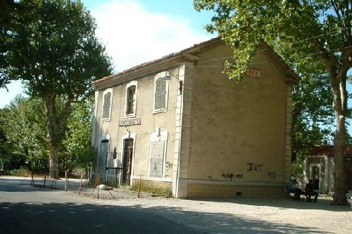 GARE DE JONQUIERES ETE 2009