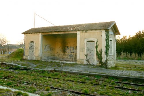 Gare de pernes les fontaines