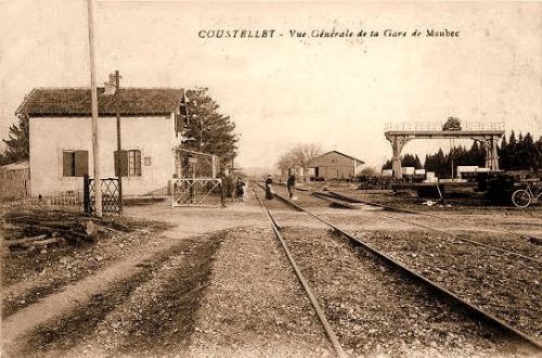 Coustellet La gare