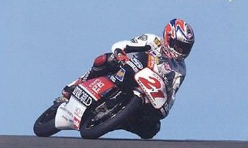Arnaud VINCENT: Champion du monde 125cc en 2002!