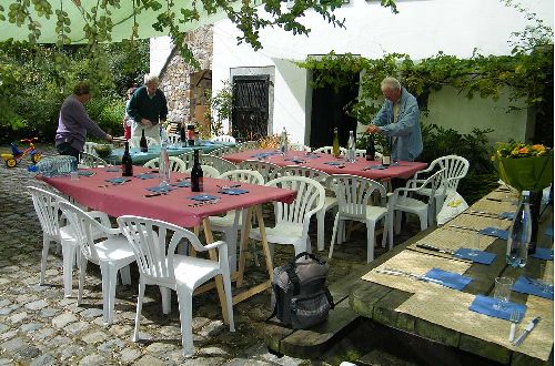 La disposition des tables (2009) (photo DVE)