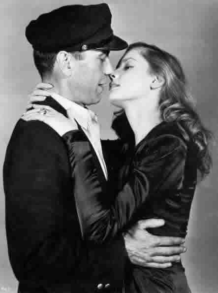 Humphrey Bogart et Lauren Bacall dans Le port de l\'angoisse (1946) d\'Howard Hawks