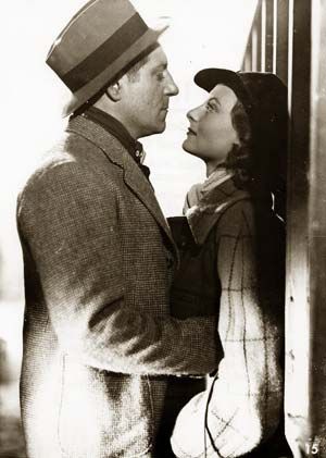 Jean Gabin et Michèle Morgan dans Quai des Brumes (1938) de Marcel Carné