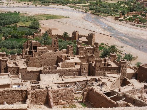 A Aït Ben Haddou, on a vu passer Jésus de Nazareth, Lawrence d'Arabie, Shéhérazade, Indiana Jones, Cléopâtre, Samson et Dalila, et de Féroces Gladiateurs...      