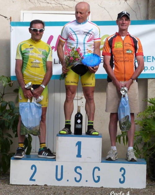 V+60 - podium.jpg