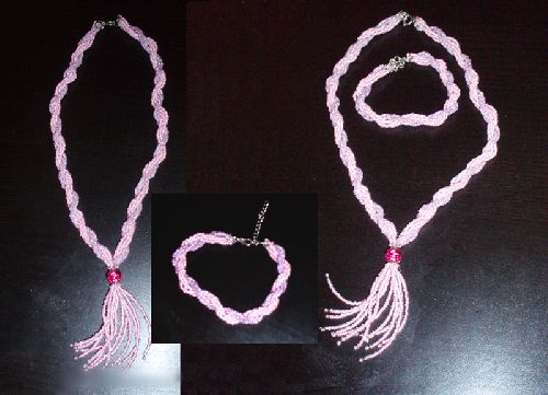 parure bracelet + collier rose-violet => 13 euros (sur commande)
