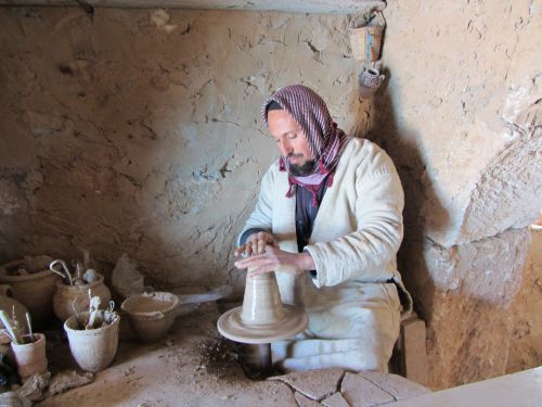 Djerba, le travail du potier alentours de Thauser