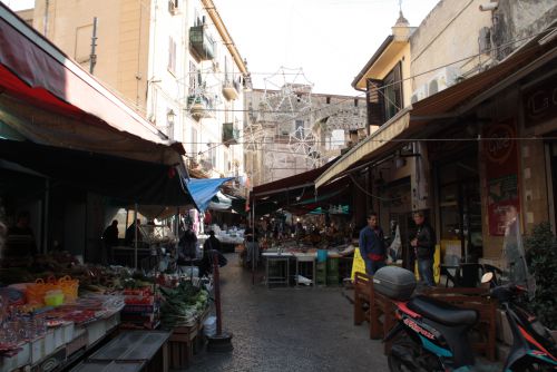 Palerme le marché de la Vucciria (en français boucherie)