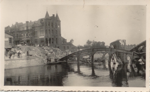 photo pont mai 1940 n1.jpg