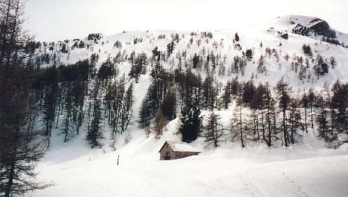 Le Mont Guillaume et la chapelle des Seyères