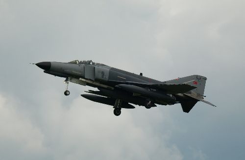 F-4 Phantom turc