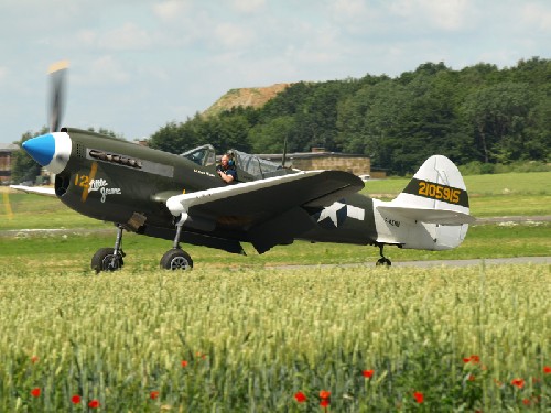 P-40  -  Kittyhawk