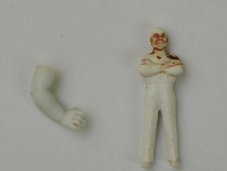Figurine et fragments
