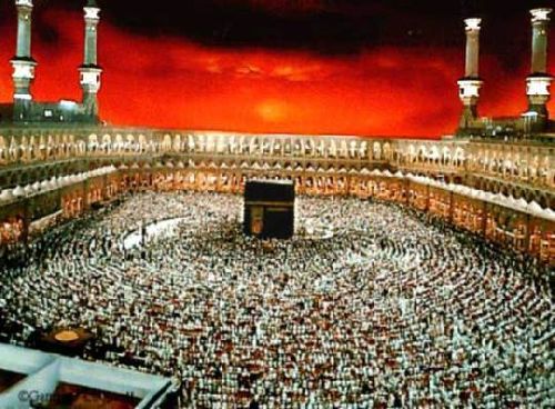 10.05.2008 - La Mecque : La Kâaba Moucharaffa . Lieux Saints de l'Islam
