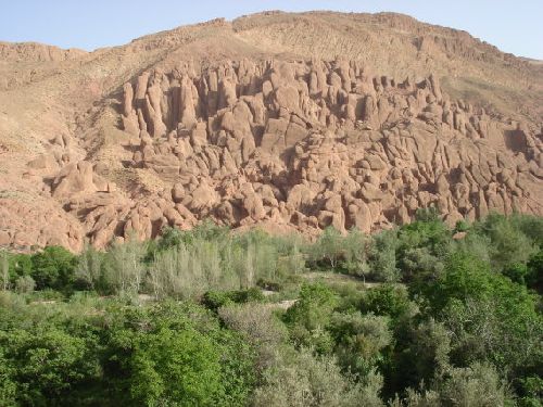 Mont Surnommé « Pattes de Singe » - Vallée de Dadès .  Province « Préfecture » de Ouarzazate  -  3