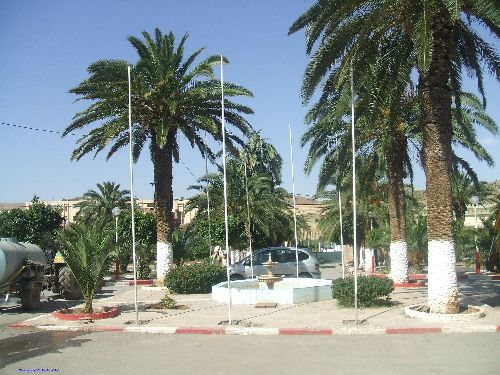 L'entrée du siège de la Mairie d'Ouled Ben Abdelkader et de la Daïra en même temps